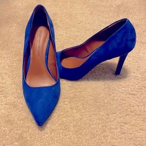 Christiana Siriano blue suede heels